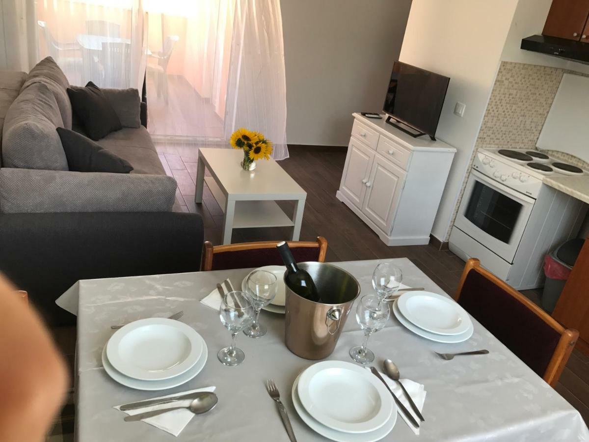 Apartments Kuk Шіло Екстер'єр фото