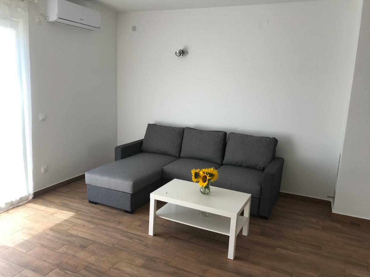 Apartments Kuk Шіло Екстер'єр фото